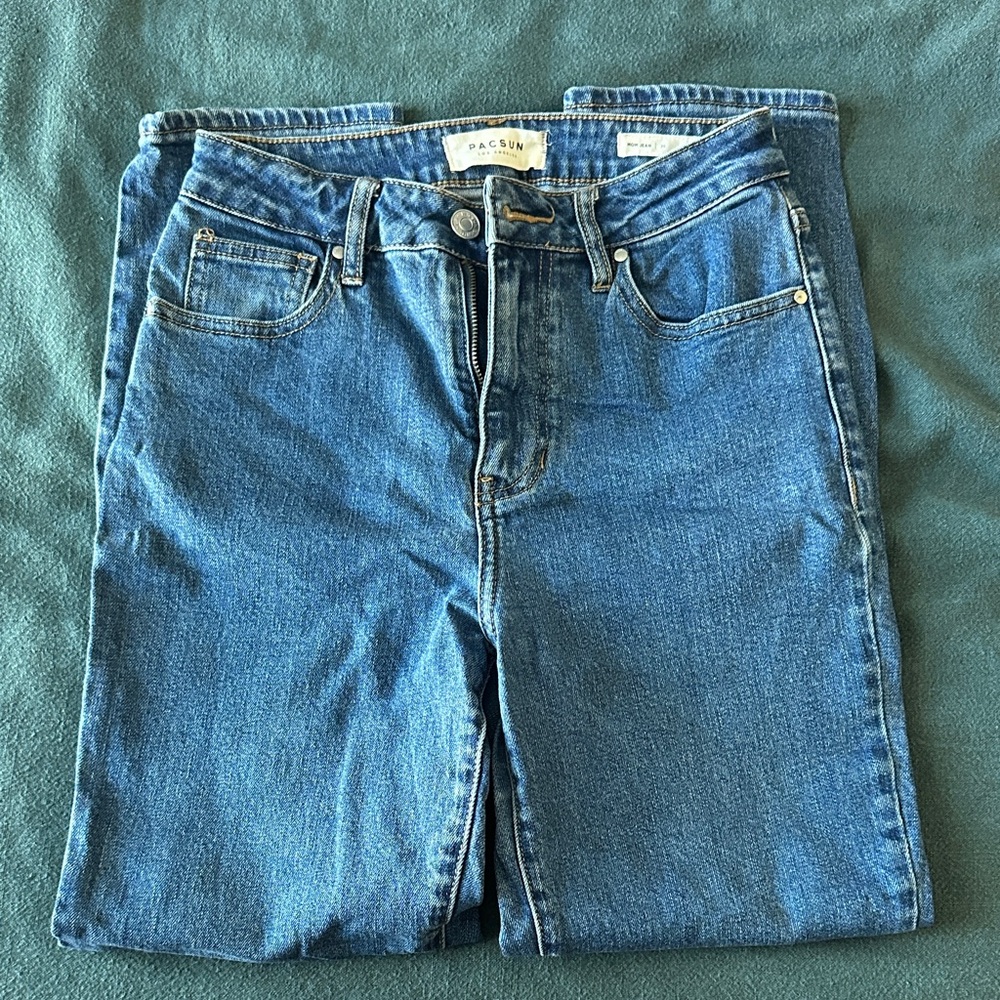 Pacsun mom jeans